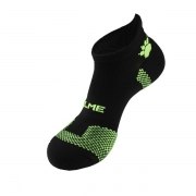 [마지막 세일] 켈미 9876308 Running socks Black/Neon Green-CS